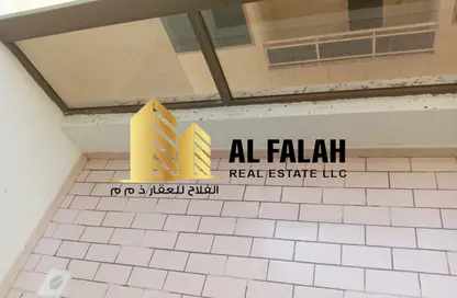 شقة - 3 غرف نوم - 3 حمامات للايجار في شارع الشيخ حمد بن عبدالله - الفجيرة