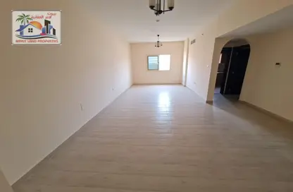 شقة - غرفة نوم - 2 حمامات للايجار في مويلح - الشارقة