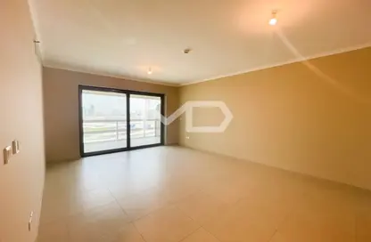 Empty Room image for: Apartment - 2 Bedrooms - 3 Bathrooms for rent in Ajwan Towers - Saadiyat Cultural District - Saadiyat Island - Abu Dhabi, Image 1