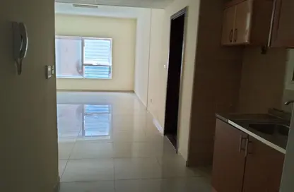 Apartment - Studio - 1 Bathroom for rent in Tiger Building Al Qadesia - Al Nahda - Sharjah