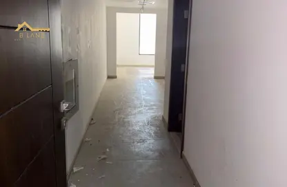 شقة - غرفة نوم - 2 حمامات للايجار في مبنى مويلح - مويلح - الشارقة