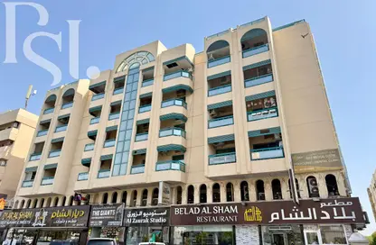 Shop - Studio for rent in Al Qusais Building - Al Qusais Residential Area - Al Qusais - Dubai
