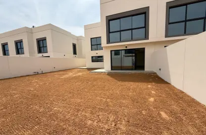 Duplex - 3 Bedrooms - 5 Bathrooms for sale in The Magnolias - Yas Acres - Yas Island - Abu Dhabi