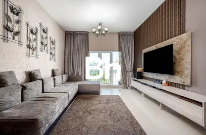 شقة - غرفة نوم - 2 حمامات للبيع في بناية  38إلى107 - طراز البحر المتوسط - ديسكفري غاردنز - دبي