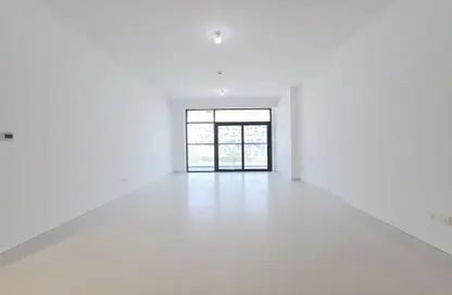 Apartment - 2 Bedrooms - 4 Bathrooms for rent in Al Dana - Al Raha Beach - Abu Dhabi
