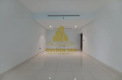 Empty Room image for: Apartment - 1 Bedroom - 2 Bathrooms for rent in Danat Towers - Muroor Area - Abu Dhabi, Image 1
