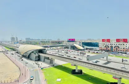 شقة - 2 غرف نوم - 3 حمامات للايجار في برج اسكيب - الخليج التجاري - دبي