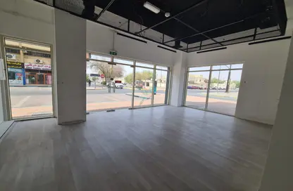 Shop - Studio - 1 Bathroom for rent in Al Kewaitat - Central District - Al Ain