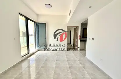 Apartment - 1 Bedroom - 2 Bathrooms for rent in Marah Building - Al Warsan 4 - Al Warsan - Dubai