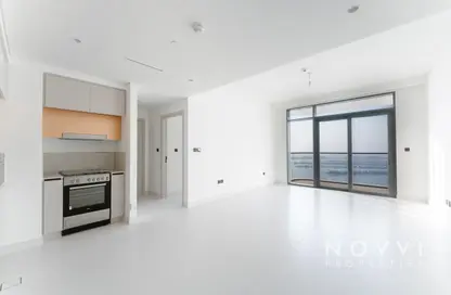Apartment - 1 Bedroom - 1 Bathroom for rent in Marina Vista - EMAAR Beachfront - Dubai Harbour - Dubai