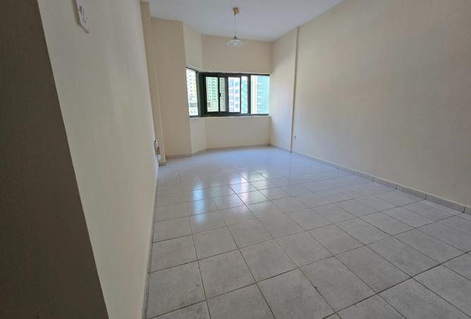 15190300 - Property Image 3