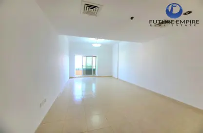 Apartment - 2 Bedrooms - 3 Bathrooms for rent in Hessa Homes Building - Oud Metha - Bur Dubai - Dubai