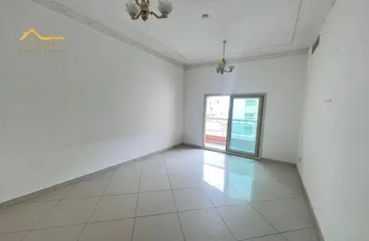 Apartment - 1 Bedroom - 2 Bathrooms for rent in Al Khan Lagoon Tower - Al Khan Lagoon - Al Khan - Sharjah