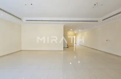 مجمع سكني - 4 غرف نوم - 5 حمامات للايجار في فلل البرشاء 1 - البرشاء 1 - البرشاء - دبي