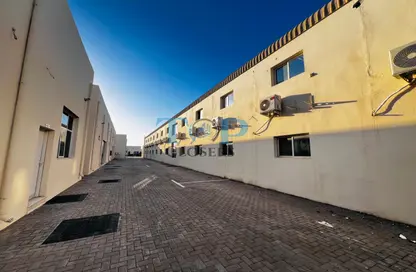 سكن عمال - استوديو - 8 حمامات للايجار في وادي العين 1 - النود - العين