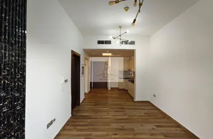 شقة - غرفة نوم - 2 حمامات للبيع في بوابة بن غاطي - منطقة 15 - قرية جميرا الدائرية - دبي