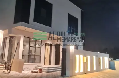 Villa - 5 Bedrooms - 7 Bathrooms for sale in Hoshi 1 - Hoshi - Al Badie - Sharjah