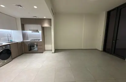 شقة - غرفة نوم - 2 حمامات للايجار في الجادة 1 - الجادة - الشارقة