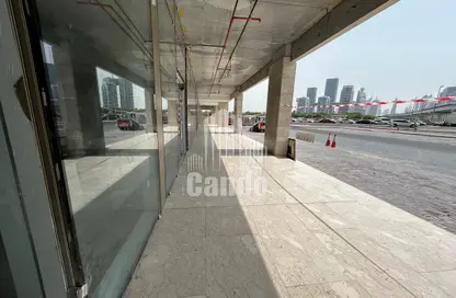 صالة عرض - استوديو للايجار في برج حديقة الشعفار - الكرامة - دبي