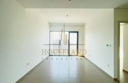 Empty Room image for: Apartment - 2 Bedrooms - 2 Bathrooms for rent in Park Heights 1 - Park Heights - Dubai Hills Estate - Dubai, Image 1