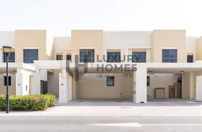 Townhouse - 3 Bedrooms - 3 Bathrooms for rent in Naseem Townhouses - Town Square - Dubai