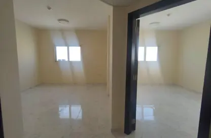 Apartment - 1 Bedroom - 2 Bathrooms for rent in Muweileh Community - Muwaileh Commercial - Sharjah