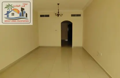 شقة - 2 غرف نوم - 3 حمامات للايجار في مجمع مويلح - تجارية مويلح - الشارقة