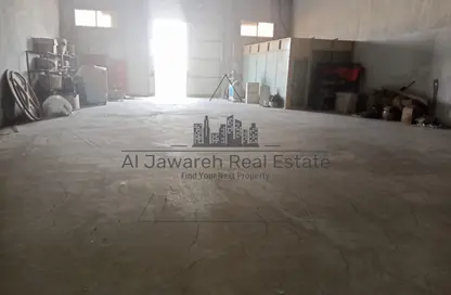 Warehouse - Studio - 1 Bathroom for rent in Old Industrial Area - Umm Al Quwain