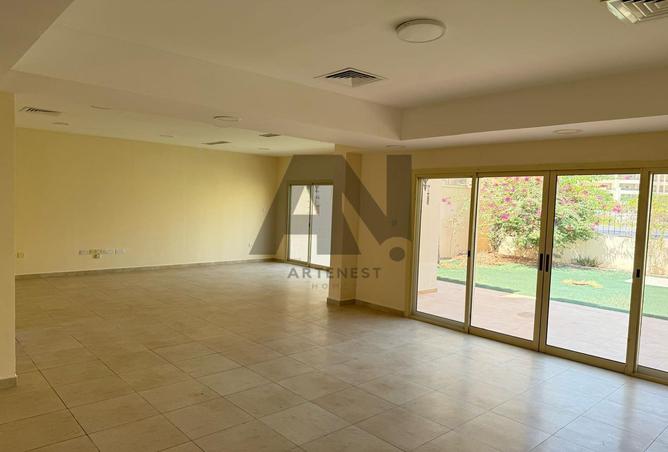 15251139 - Property Image 2