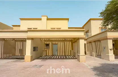 فيلا - 2 غرف نوم - 3 حمامات للايجار في الينابيع 10 - الينابيع - دبي