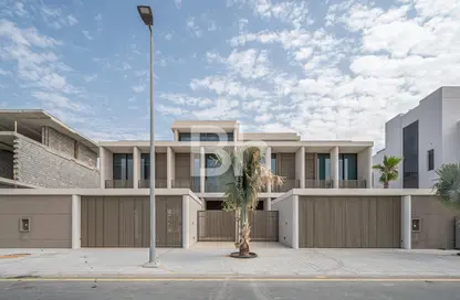 Villa - 5 Bedrooms - 5 Bathrooms for rent in Nad Al Sheba 1 - Nad Al Sheba - Dubai