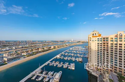 Apartment - 5 Bedrooms - 7 Bathrooms for sale in Marina Residences 4 - Marina Residences - Palm Jumeirah - Dubai