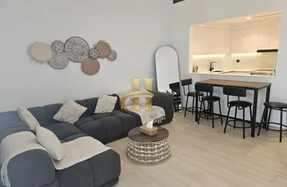 شقة - 2 غرف نوم - 3 حمامات للايجار في مرتفعات بن غاطي - الضاحية 10 - قرية الجميرا سركل - دبي شقة - 2 غرف نوم - 3 حمامات للايجار في مرتفعات بن غاطي - الضاحية 10 - قرية الجميرا سركل - دبي