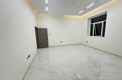 شقة - 1 حمام للايجار في بوابة الشرق - بني ياس شرق - بني ياس - أبوظبي