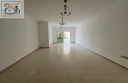 Apartment - 3 Bedrooms - 3 Bathrooms for rent in New Al Taawun Road - Al Taawun - Sharjah
