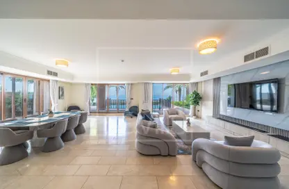 Villa - 4 Bedrooms - 6 Bathrooms for rent in Balqis Residence - Kingdom of Sheba - Palm Jumeirah - Dubai