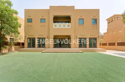 فيلا - 3 غرف نوم - 3 حمامات للايجار في فيلات طراز دبي - القرية الشمالية - الفرجان - دبي