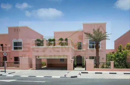 Villa - 4 Bedrooms - 5 Bathrooms for rent in Nad Al Sheba Villas - Nad Al Sheba 3 - Nad Al Sheba - Dubai