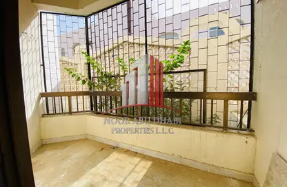 شقة - 3 غرف نوم - 3 حمامات للايجار في الجيزة - المطارد - العين