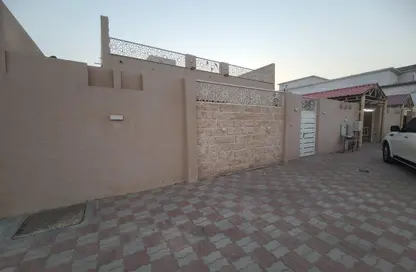 Villa - 2 Bedrooms - 3 Bathrooms for rent in Julfar - Ras Al Khaimah