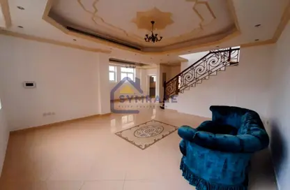 Villa - 4 Bedrooms - 5 Bathrooms for rent in Mirdif - Dubai