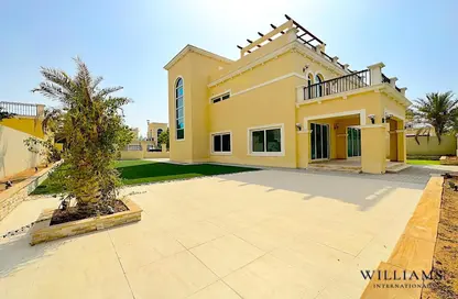 Villa - 4 Bedrooms - 4 Bathrooms for sale in Legacy Nova Villas - Jumeirah Park - Dubai