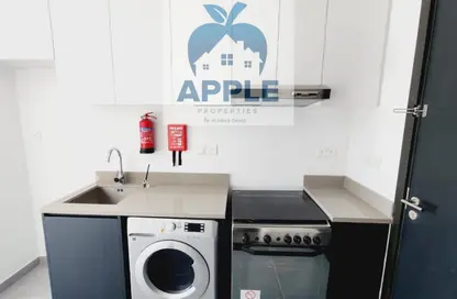 Apartment - Studio - 1 Bathroom for rent in East Village - Aljada - Sharjah