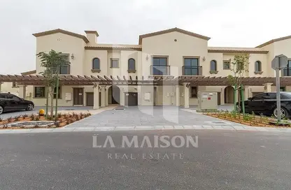 Townhouse - 2 Bedrooms - 3 Bathrooms for sale in Bloom Living - Zayed City (Khalifa City C) - Khalifa City - Abu Dhabi