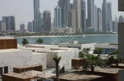 Apartment - 3 Bedrooms - 4 Bathrooms for rent in FIVE Palm Jumeirah - Palm Jumeirah - Dubai