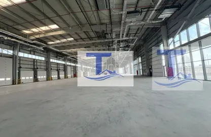 Warehouse - Studio - 1 Bathroom for rent in KIZAD - Al Samha - Abu Dhabi