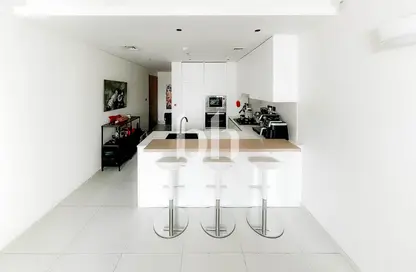 Apartment - 1 Bedroom - 2 Bathrooms for sale in Beverly Residence - Jumeirah Village Circle - Dubai Apartment - 1 Bedroom - 2 Bathrooms for sale in Beverly Residence - Jumeirah Village Circle - Dubai