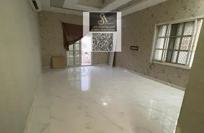 فيلا - 5 غرف نوم - 6 حمامات للايجار في 1 المويهات - المويهات - عجمان