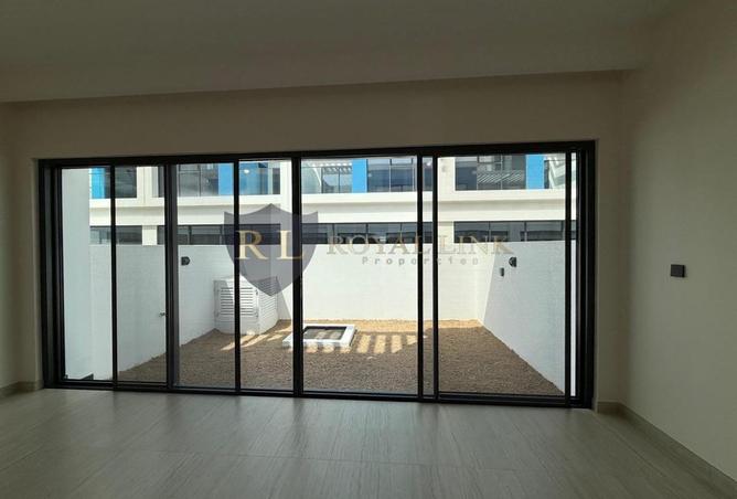 15695421 - صورة العقار 3