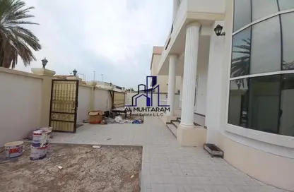 فيلا - 4 غرف نوم - 4 حمامات للايجار في الناصرية - الشرق - الشارقة